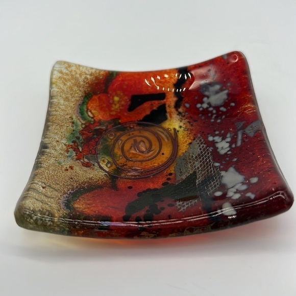Fused Glass Trinket Dish - Picture 4 of 7